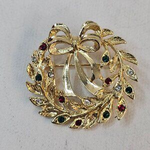 Eisenberg Ice Christmas Wreath Brooch Leaves Bow Green Red Clear Rhinestone Pin